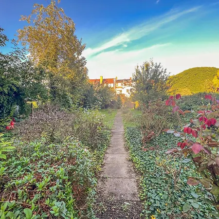 Immostay #8 - Haus Fuer 13 Personen Mit 7 - Grosser Garten & Grill, Free Parking, Wlan * Bremen