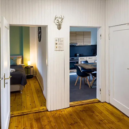 Immostay #8 - Haus Fuer 13 Personen Mit 7 - Grosser Garten & Grill, Free Parking, Wlan Daire