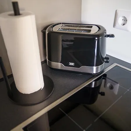 Immostay #8 - Haus Fuer 13 Personen Mit 7 - Grosser Garten & Grill, Free Parking, Wlan * Бремен