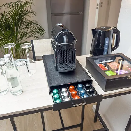 Immostay #8 - Haus Fuer 13 Personen Mit 7 - Grosser Garten & Grill, Free Parking, Wlan Бремен