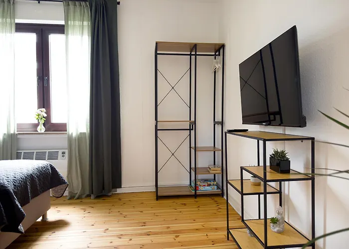 Immostay #8 - Haus Fuer 13 Personen Mit 7 - Grosser Garten & Grill, Free Parking, Wlan Apartament