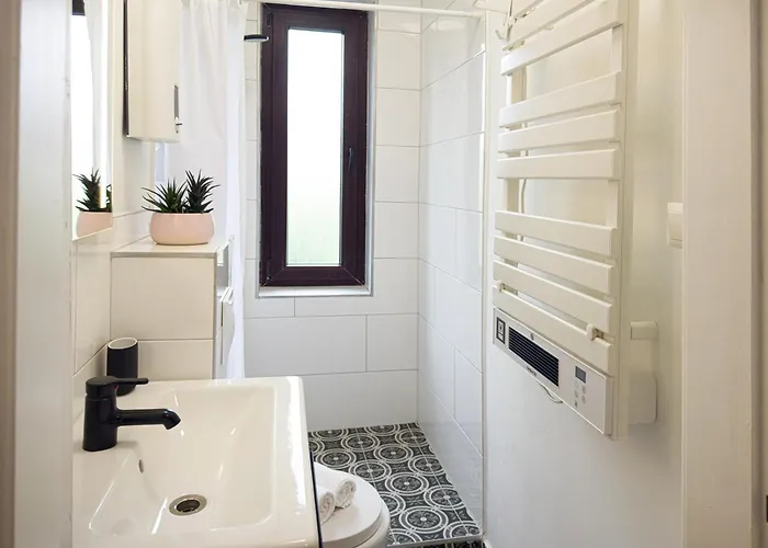 Apartament Immostay #8 - Haus Fuer 13 Personen Mit 7 - Grosser Garten & Grill, Free Parking, Wlan