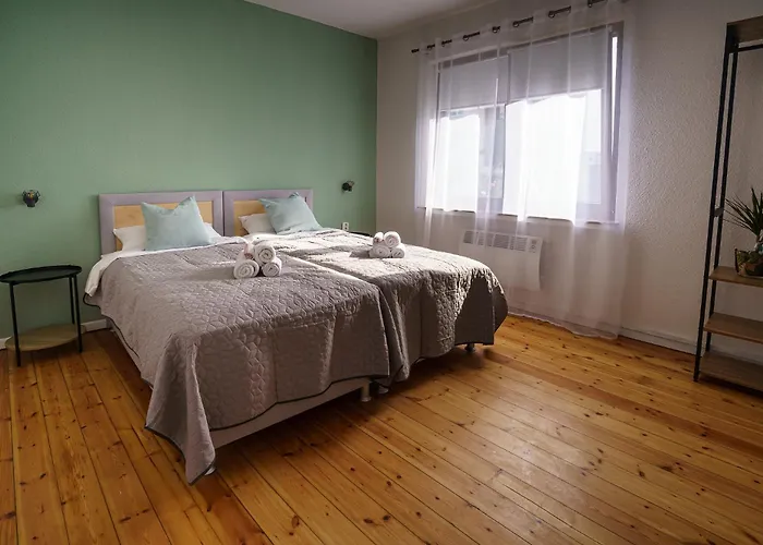 Apartament Immostay #8 - Haus Fuer 13 Personen Mit 7 - Grosser Garten & Grill, Free Parking, Wlan