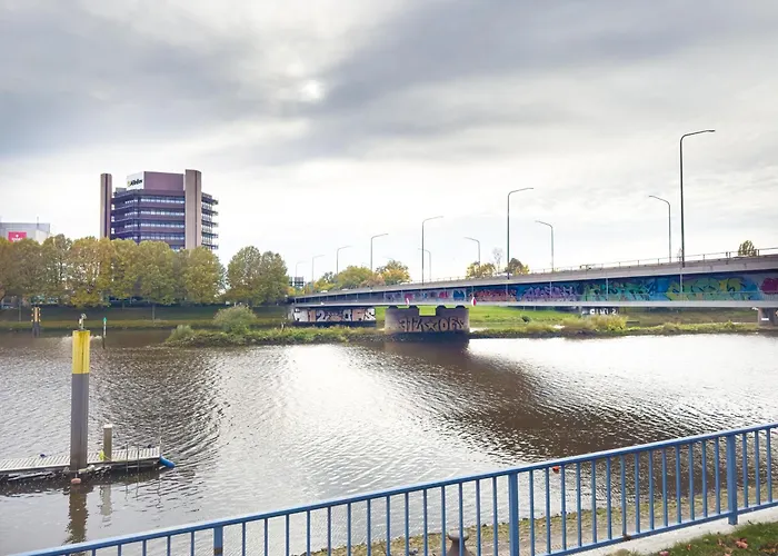 Immostay #8 - Haus Fuer 13 Personen Mit 7 - Grosser Garten & Grill, Free Parking, Wlan Apartament *