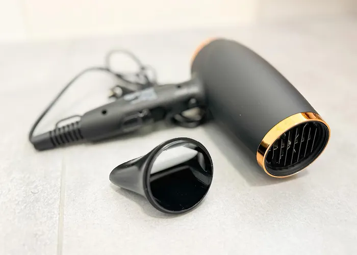 Immostay #8 - Haus Fuer 13 Personen Mit 7 - Grosser Garten & Grill, Free Parking, Wlan Apartament Brema